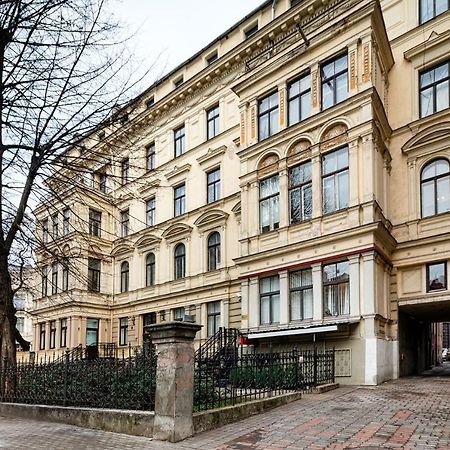 Kalnina Quiet Apartment In City Center Riga Exteriör bild