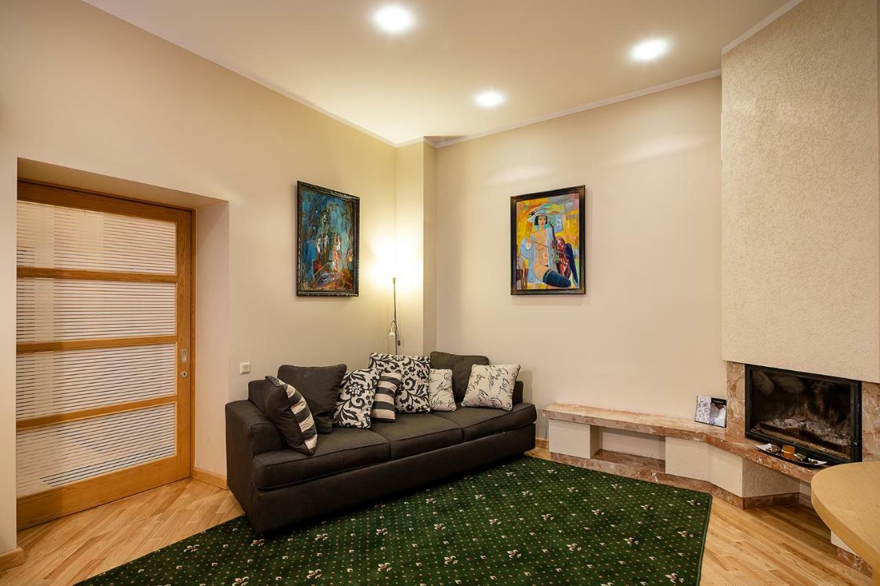 Kalnina Quiet Apartment In City Center Riga Exteriör bild