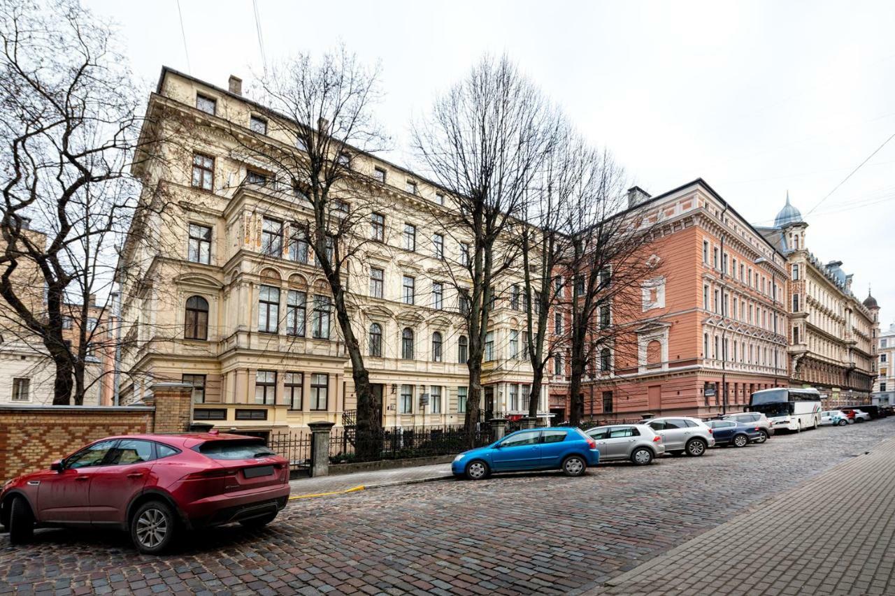 Kalnina Quiet Apartment In City Center Riga Exteriör bild